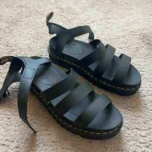 Dr. Martens Blaire 3 Strap Sandal Black